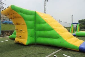 Igra na naduvavanje Action Tower Water Game